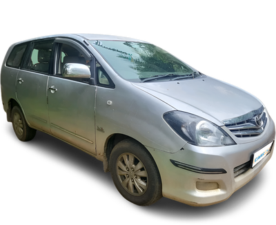 Toyota Innova-img